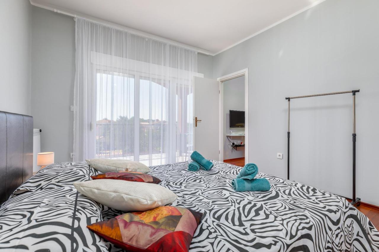 Apartman Vera Pula Exterior foto